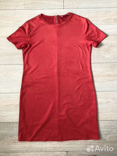 Платье женское Zara 28