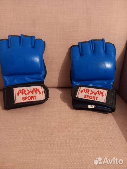 Перчатки для мма