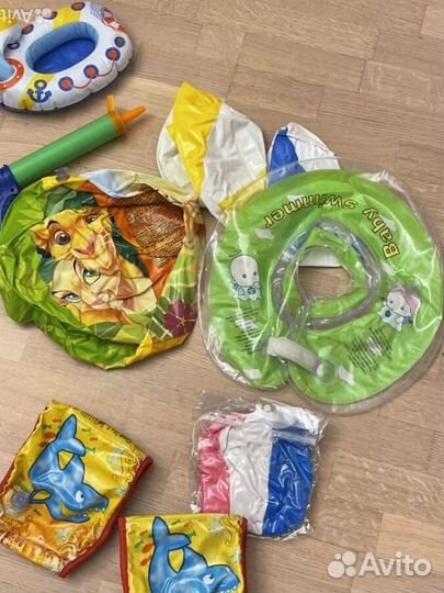 Надувные игрушки для купания
