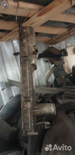 Клапанная крышка Логан 1