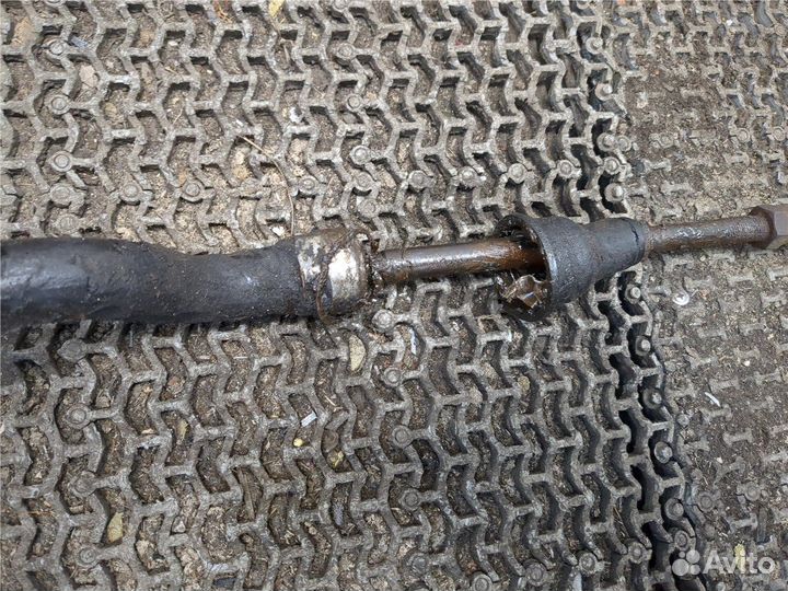 Тяга рулевая Chevrolet Tahoe, 2001