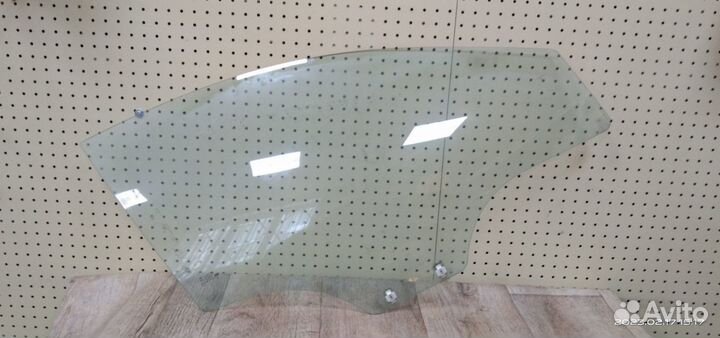 Стекло двери передней правой Kia Rio-3/ Solaris