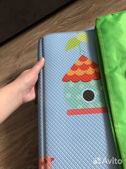 Коврик для ползанья