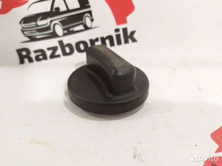 Крышка топливного бака Mercedes V-Class W638 2.1D