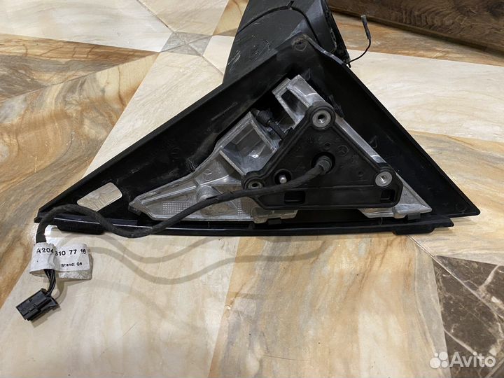 Левое зеркало mercedes w204 A2048107716