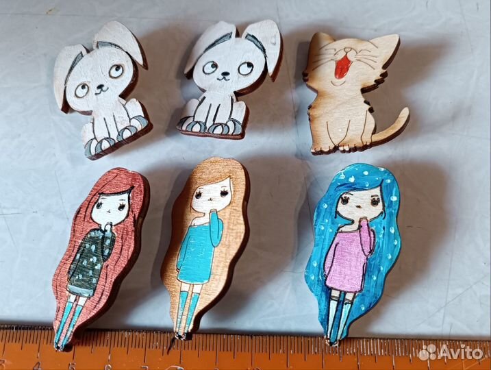 Деревянные значки