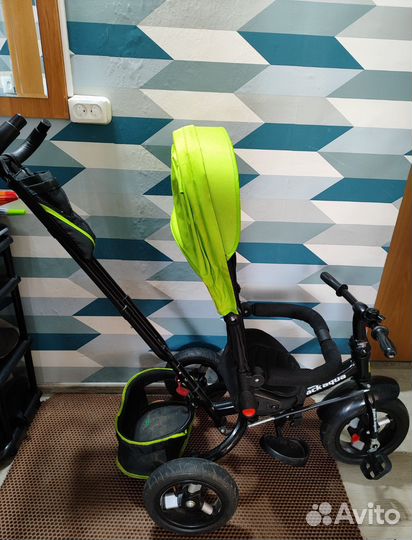 Трехколесный велосипед