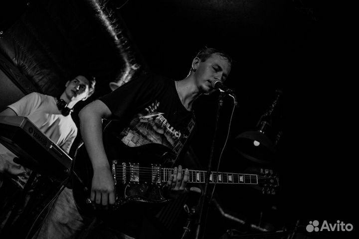 Репетитор по игре на гитаре и вокалу