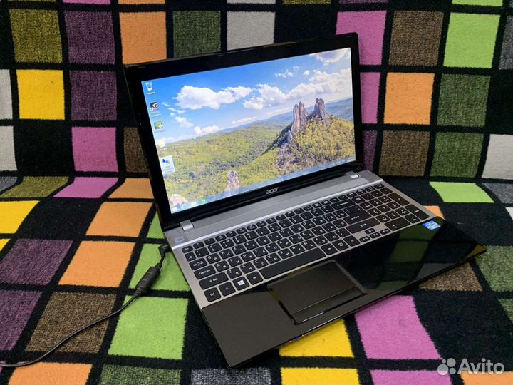 Ноутбук Acer V3-571G