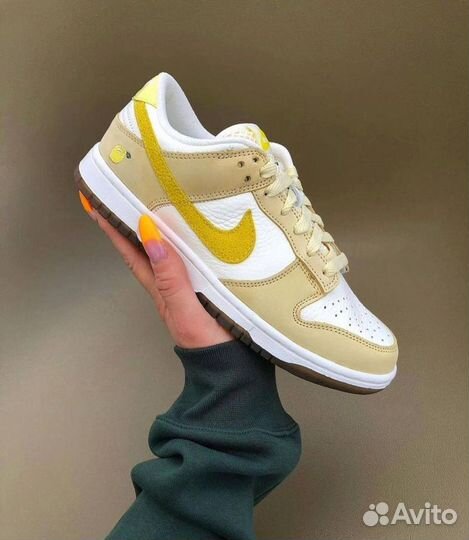 Кроссовки Nike Dunk Low Lemon Drop