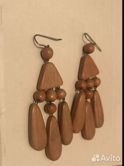 Сережки дерево