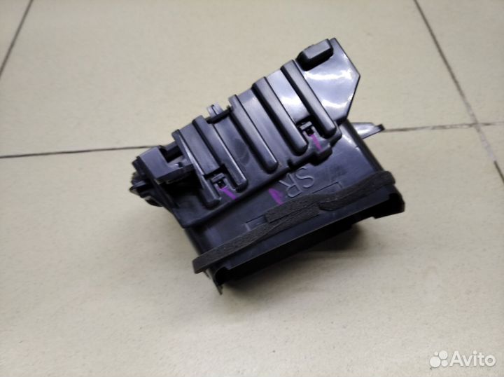 Дефлектор воздушный Fortuner 2015