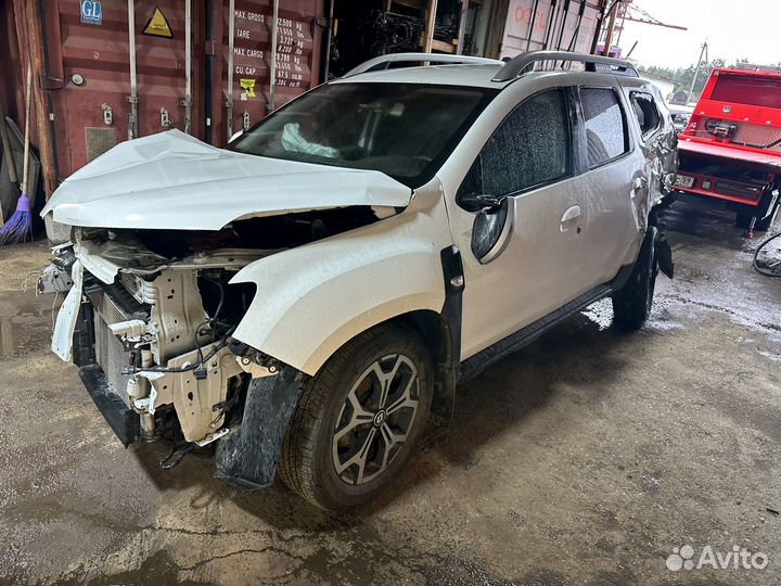В разборе Renault Duster 2 1.3 CVT 4wd