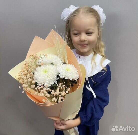 Цветы на 1 сентября букеты композиции