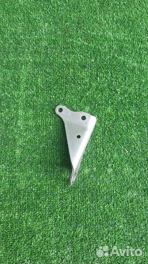 Кронштейн двигателя Skoda Yeti,1.4,Caxa,tsi