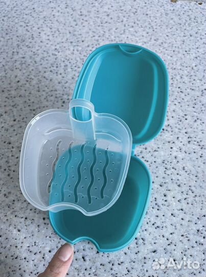 Походные контейнеры разные