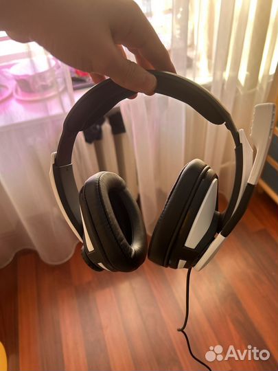 Игровые наушники с микрофоном