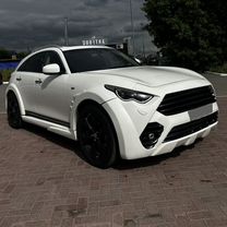 Infiniti FX37 3.7 AT, 2010, 195 000 км, с пробегом, цена 2 250 000 руб.