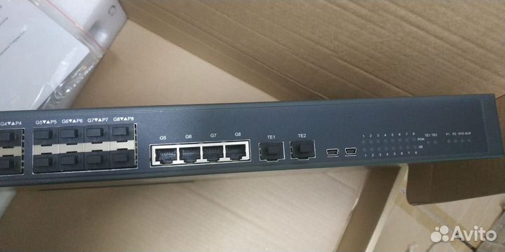 Терминал стационарный (OLT) bdcom P3608 8 порт 2бп