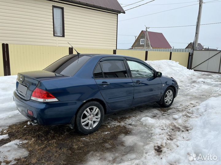 Mitsubishi Lancer 1.6 МТ, 2007, 289 662 км