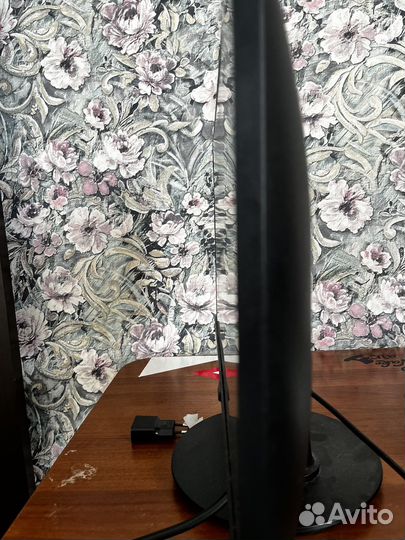 Монитор philips 22 дюйма