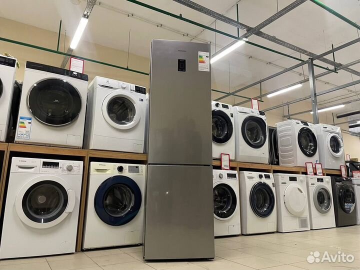 Холодильник Samsung Новый