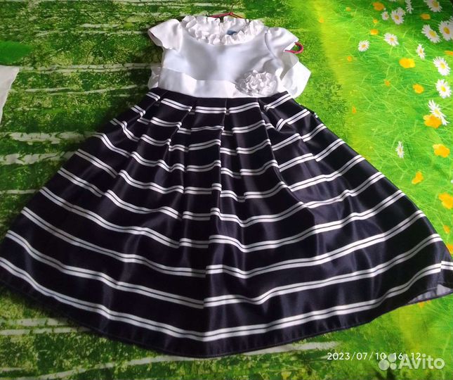 Платье для девочки на выпускной,6-8 лет