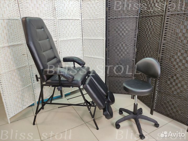 Кресло для педикюра и стул мастера