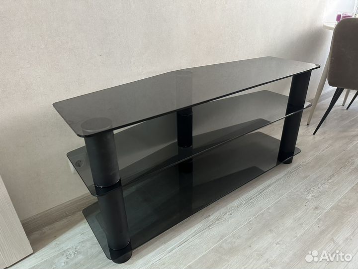Новая тумба для телевизора