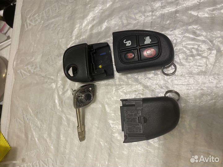 Выкидной ключ Jaguar xj x-type s-type