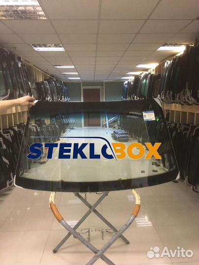 Лобовое стекло Рено Логан / Лада Ларгус