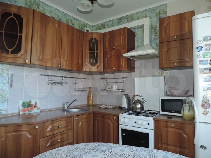 2-к. квартира, 60 м², 6/10 эт.
