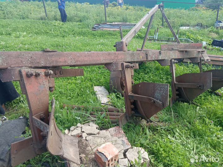 Плуг на дт 75