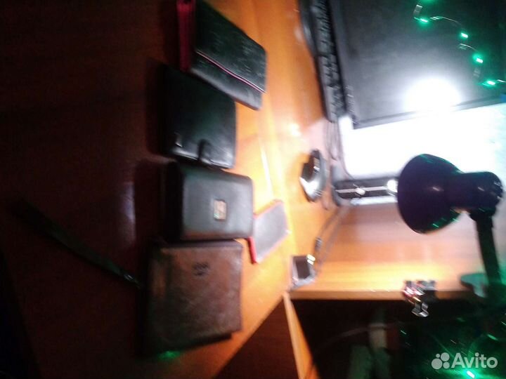 Кошельки, 2 женских и 2 мужских