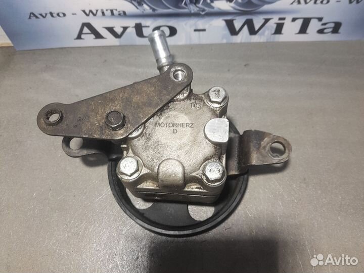 Насос гура Nissan Teana J32 Murano Z51 VQ35