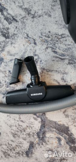 Пылесос с контейнером для пыли Samsung