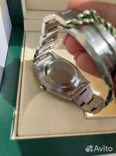 Rolex Oyster Perpetual 39mm