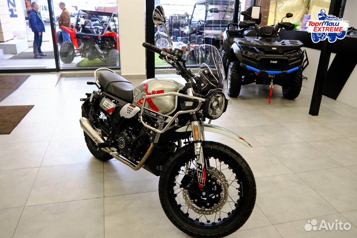 Мотоцикл cyclone RE5 (SR600)