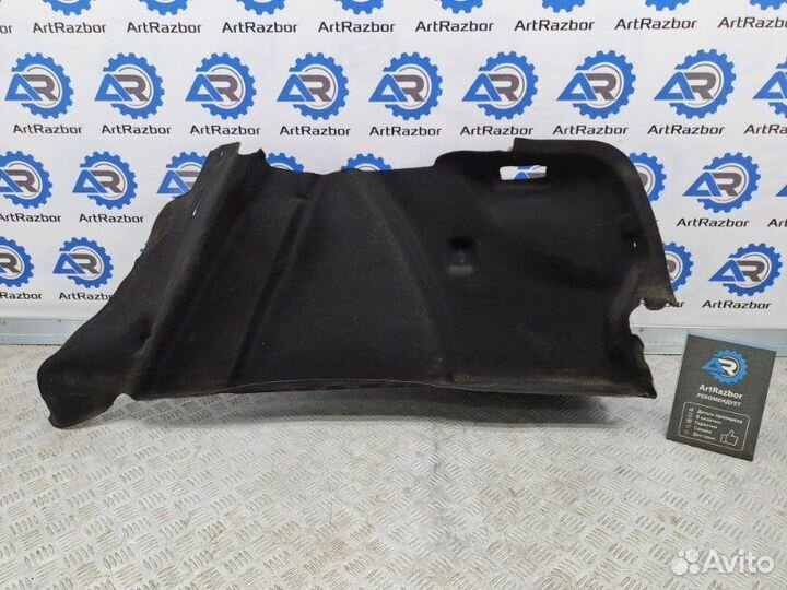 Обшивка багажника правая Renault Fluence 1.6