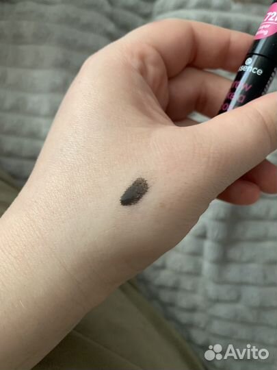 Гель для бровей essence