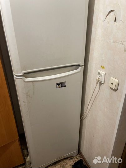 Холодильник бу