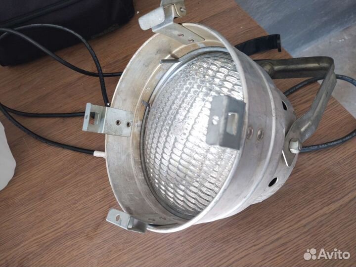 Светоприборы Par-36, б/у
