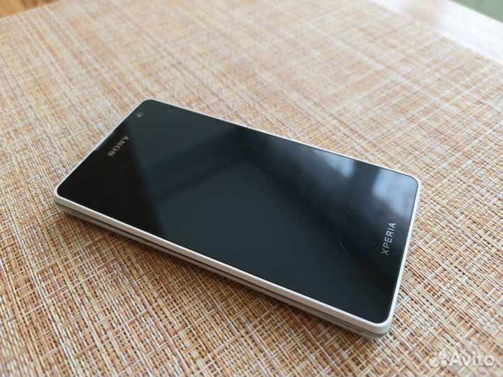 Sony Xperia TX, 16 ГБ