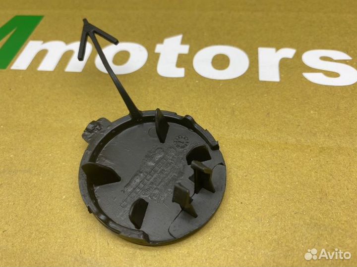 Заглушка буксировочного крюка передняя Volkswagen