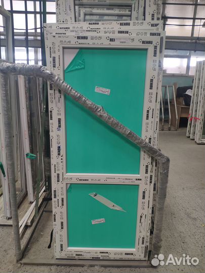 Пластиковые двери