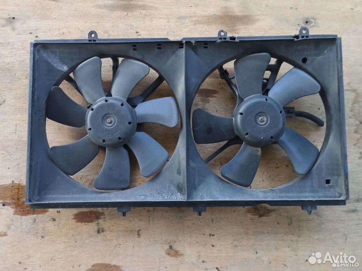 Вентилятор охлаждения Mitsubishi Lancer cedia