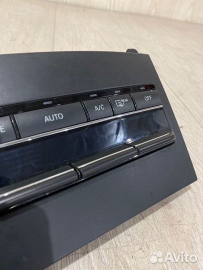 Блок управления климат-контролем Mercedes Benz