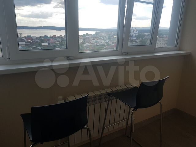 2-к. квартира, 40 м², 10/10 эт.