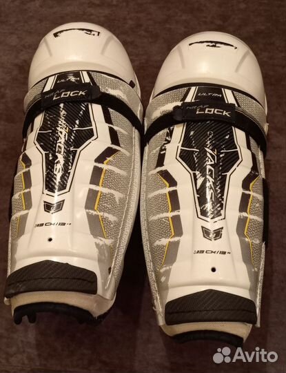 Щитки хоккейные 13