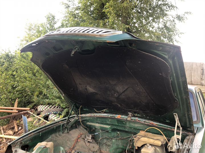 Капот волга